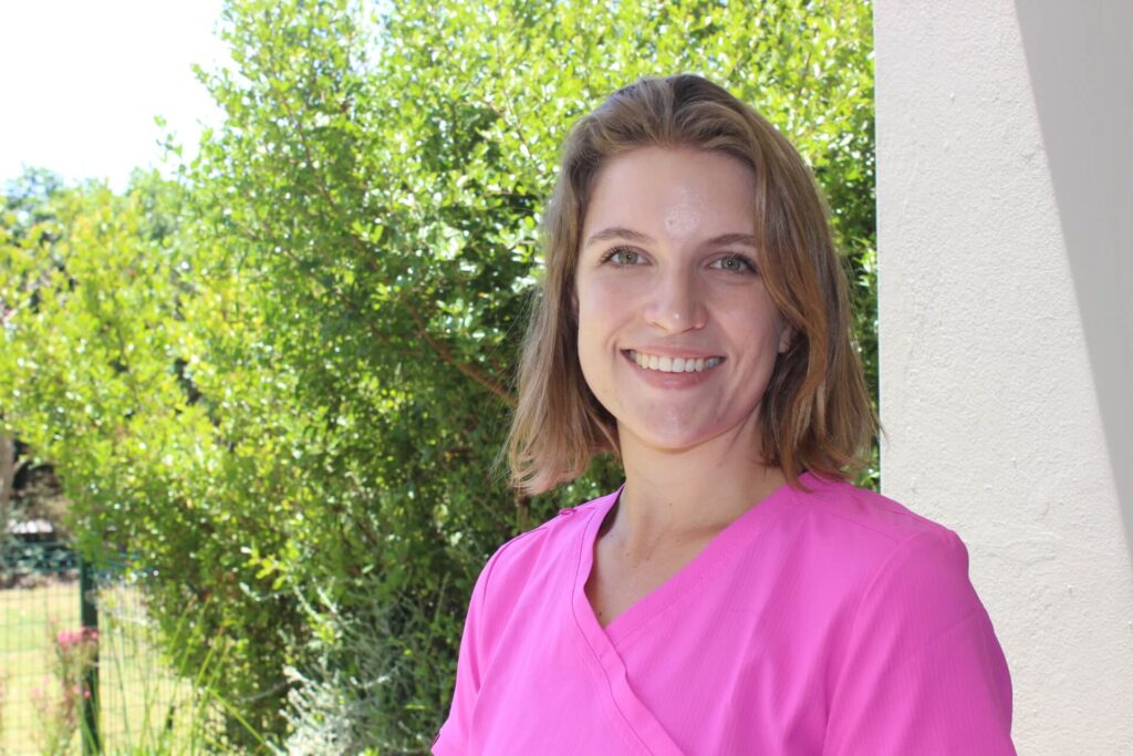 Megan-bio-kinetixvetphysio1